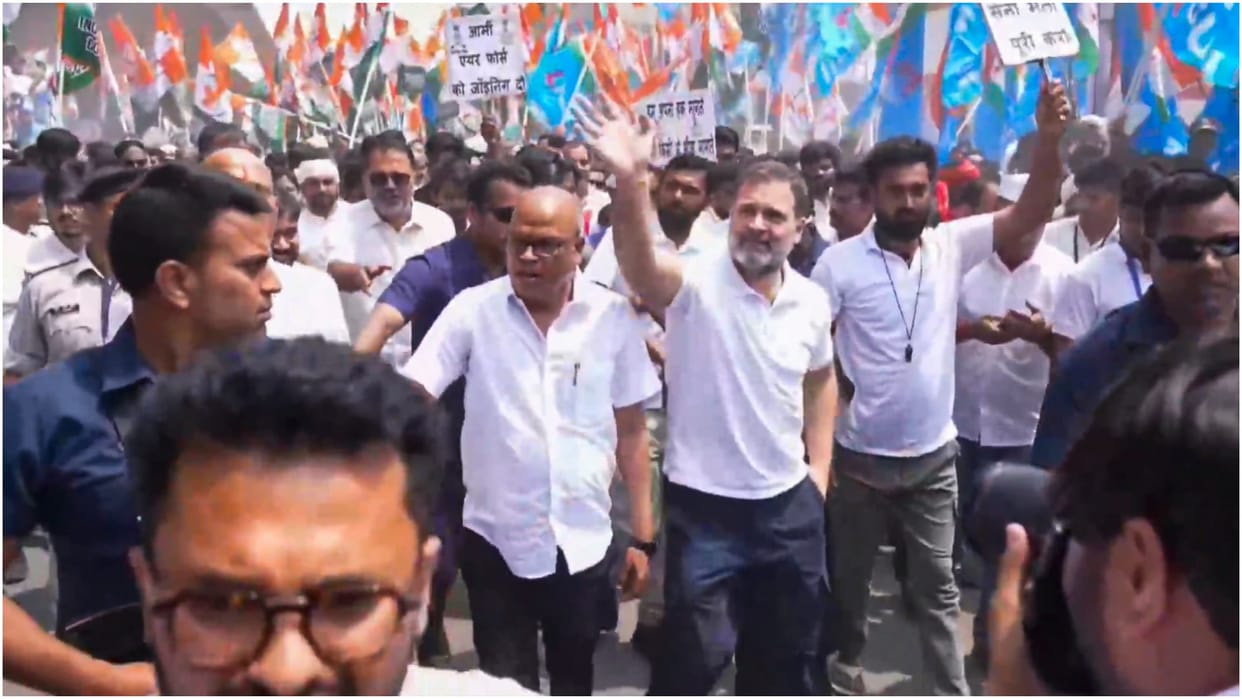 White T-shirt became Rahul Gandhi identity, preparations to woo Bihar with the issue of unemployment