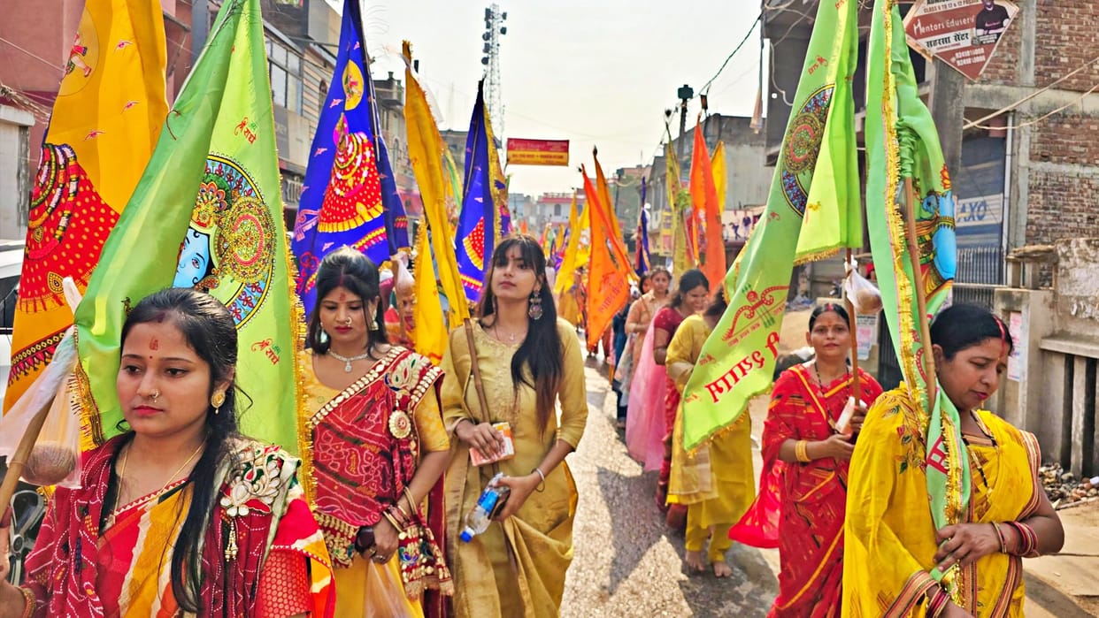 Bihar News: Khatu Shyam Mahotsav started in Saharsa, city echoed with grand 251 feet Nissan Yatra and tableau