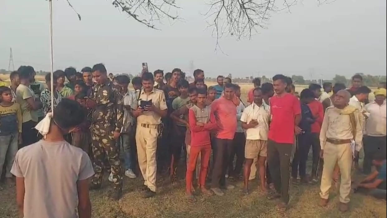 Gaya Bihar News: The body of young man was found hanging from  Babul tree in Gaya Bihar police investigation
