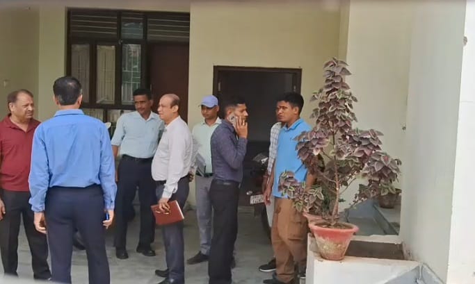 Bihar News: BJP state president's bodyguard commits suicide, MLC residence: Bihar police investigation
