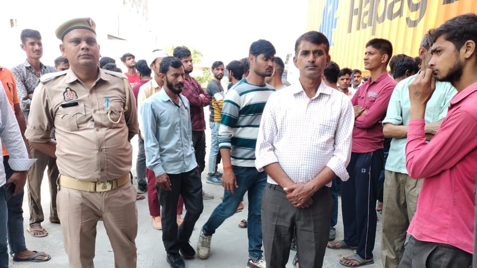 Employee Murder in an export firm in Moradabad FIR filed against firm owner his son and manager