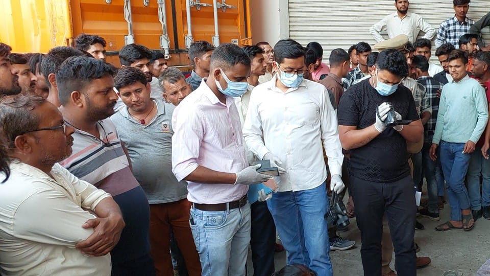 Employee Murder in an export firm in Moradabad FIR filed against firm owner his son and manager