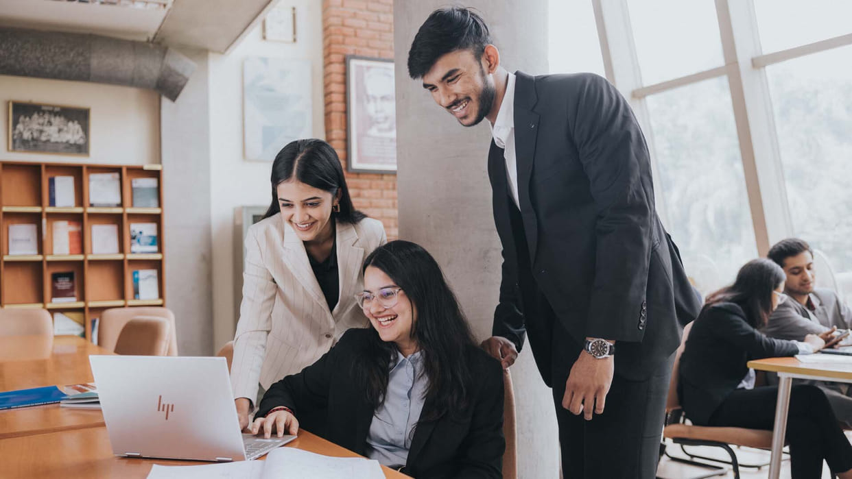 AACSB accredited B-School Jaipuria Institute Of Management, Where MBA students get career-defining placements
