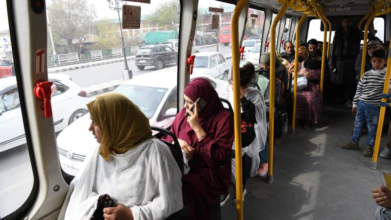 'Pink cards' will be issued to women for free travel on e-buses.