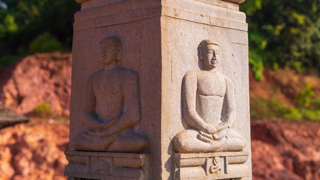 Mahavir Jayanti 2025 Know Significance Panchsheel Principles of Mahavir Swami Jain Community