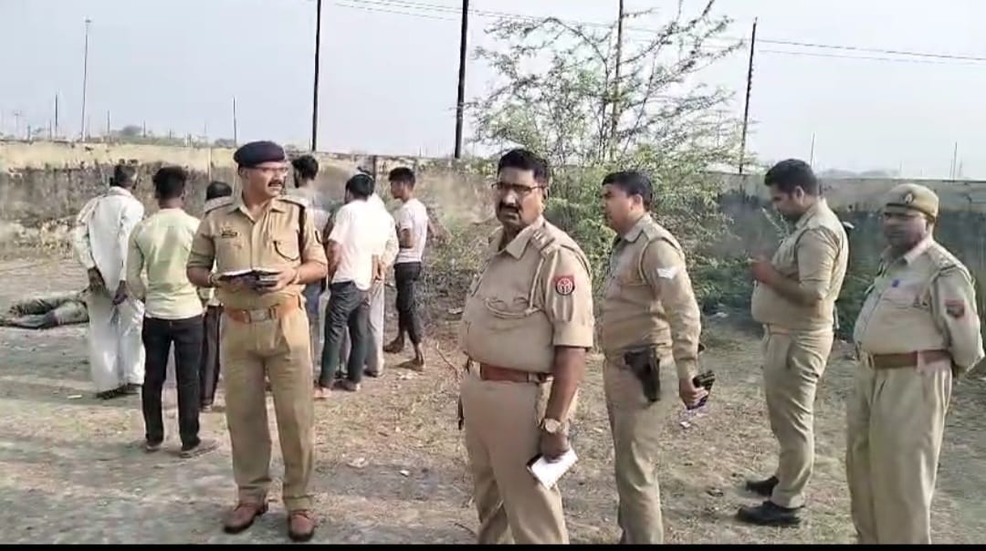 young man was murdered by slitting his throat his body was found near a water tank Police is trying to identi