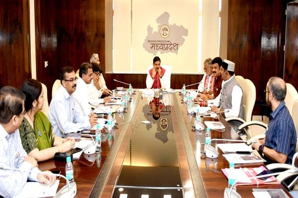 MP News: CM said- cooperative activities should be conducted keeping in mind the future generation