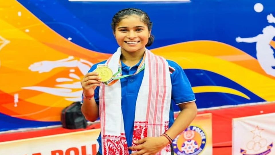 UP: Meerut's daughter hoisted the tricolor in China, Chhavi reached Wushu World Cup final
