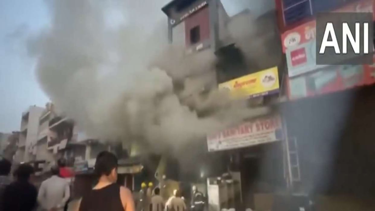 A huge fire broke out in a shop in Harola