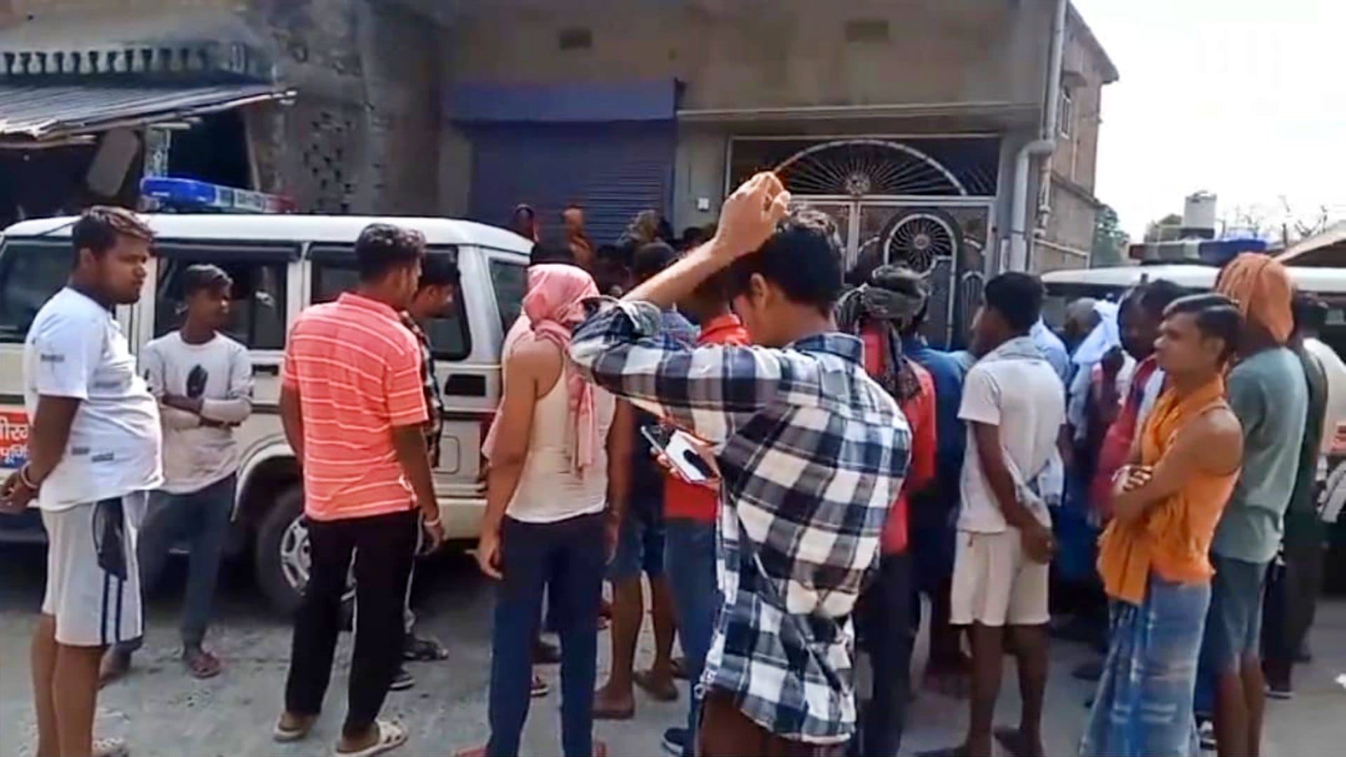 कट्टा लहराने के मामले में पुलिस ने आरोपी को किया गिरफ्तार