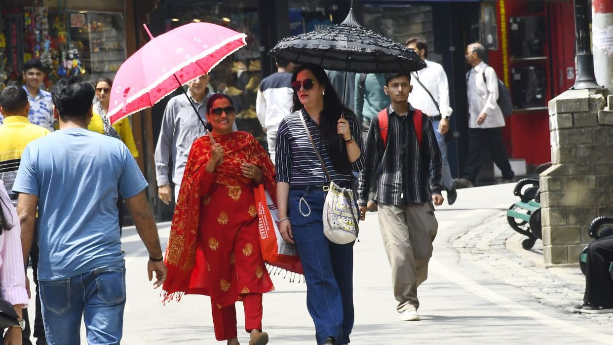 Himachal Weather Chance of rain and snowfall in hilly areas from Wednesday