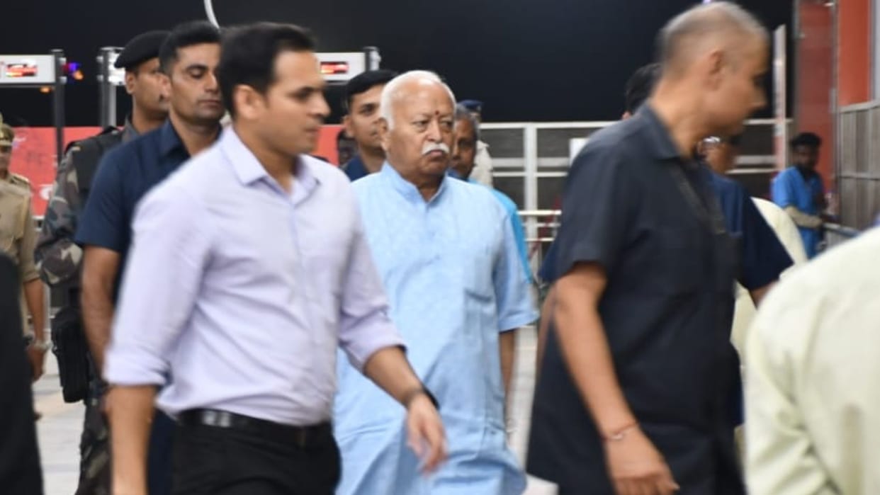 RSS chief Mohan Bhagwat reviewed programs of centenary celebration year in varanasi