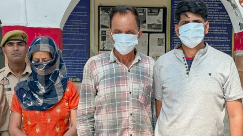 Bajrang Dal Leader Satyendra Monty Murder Gave sleeping pills and cut neck with axe confession of step brother