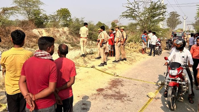 Girl brutally murder by stabbing her with a sharp weapon her stomach torn her intestines came out In Unnao