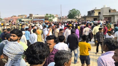 Bijnor: Four youths were making a reel in an Audi, crushed a teenager in real, two youths caught