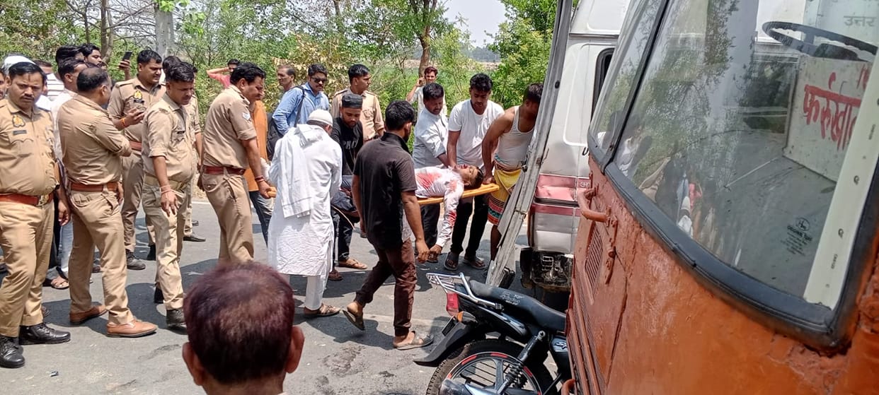 Kannauj Accident Roadways bus and bike collide two dead Police managed to restore traffic
