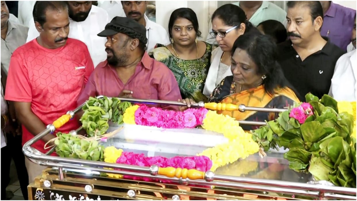 Senior Congress leader Kumari Ananthan father of BJP leader Tamilisai Soundararajan passed away