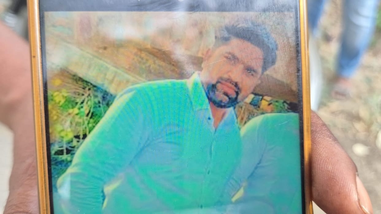 Teacher murdered in Sonipat Beaten with sticks when he asked for five thousand rupees he had lent