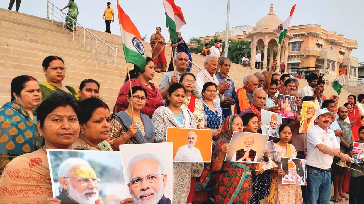 PM is coming to Kashi Namami Gange team raised awareness about cleanliness