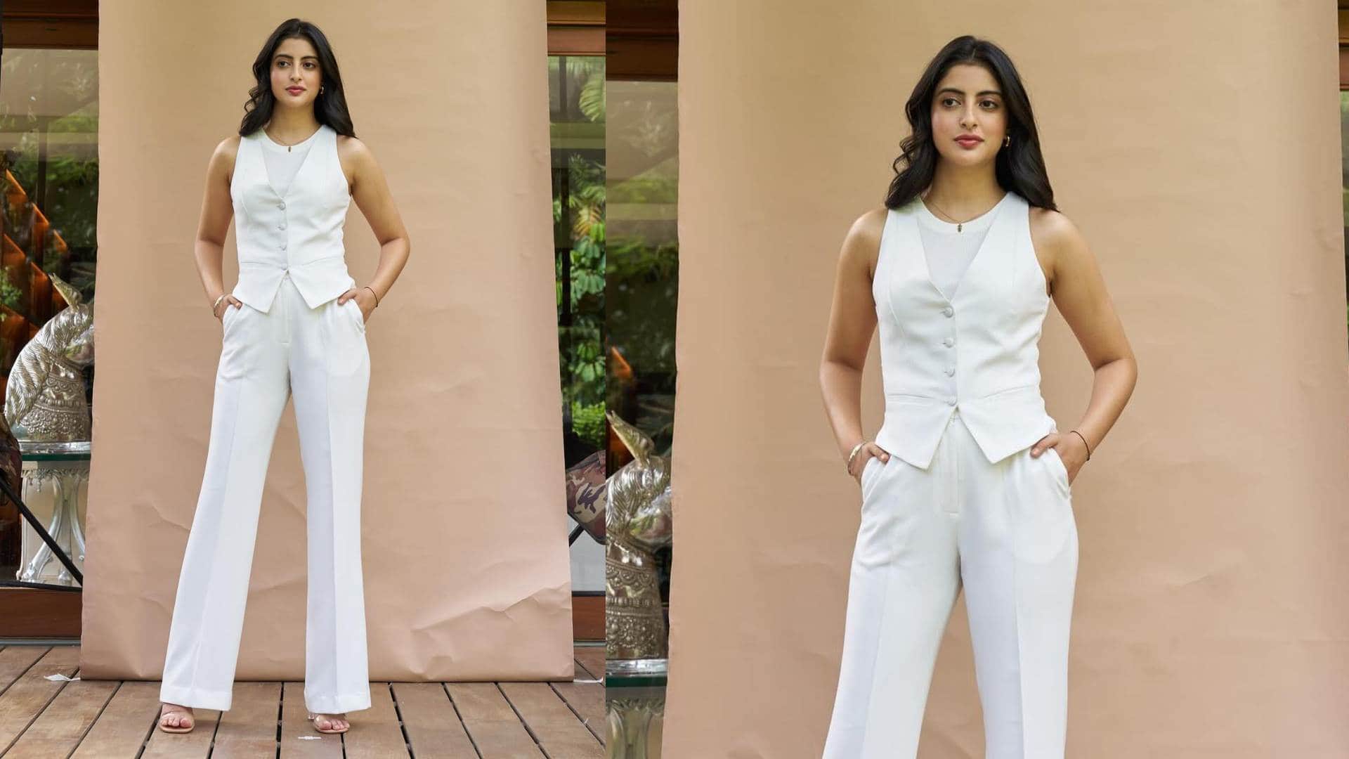 Amitabh Bachchan Grand daughter Navya Naveli Nanda Stylish Looks