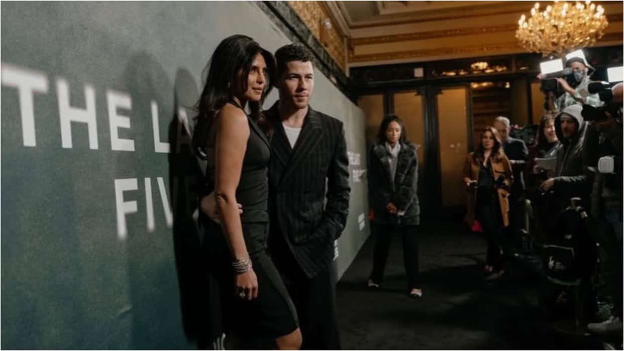 Priyanka Chopra Shows Love For Nick Jonas On The Last Five Years Broadway Debut, Malti Gesture Steal Spotlight
