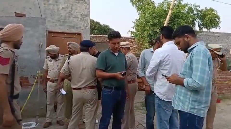 Encounter in Moga, one injured