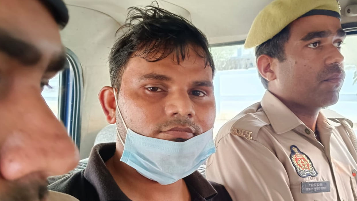 Police have arrested accused Ramji Rao in the murder case of a nurse in Sant Kabir Nagar, SP gave information