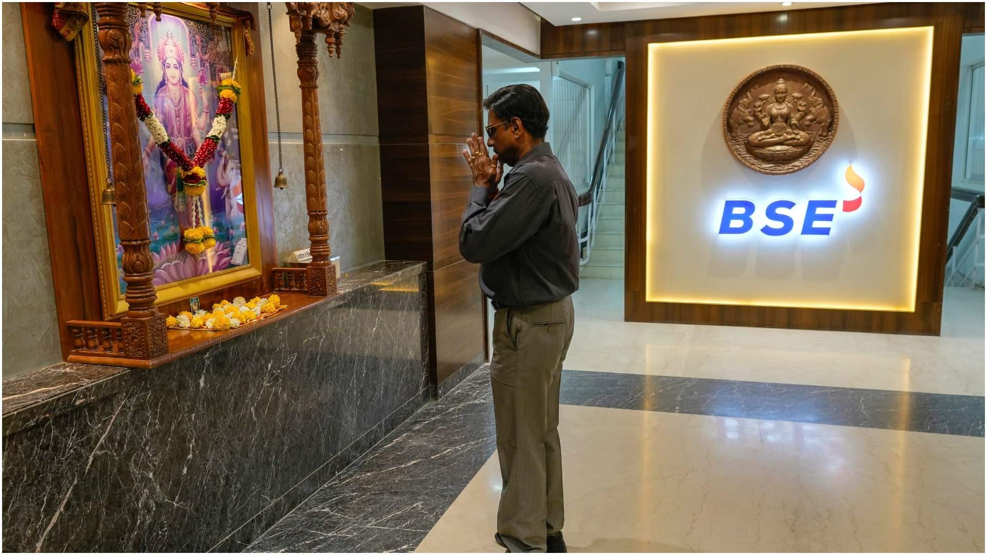 शेयर बाजार का हाल