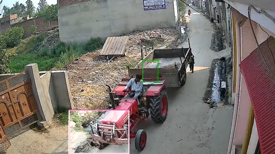 Haridwar News Tractor trolley crushed an 18-month-old child playing outside the house, he died on the spot
