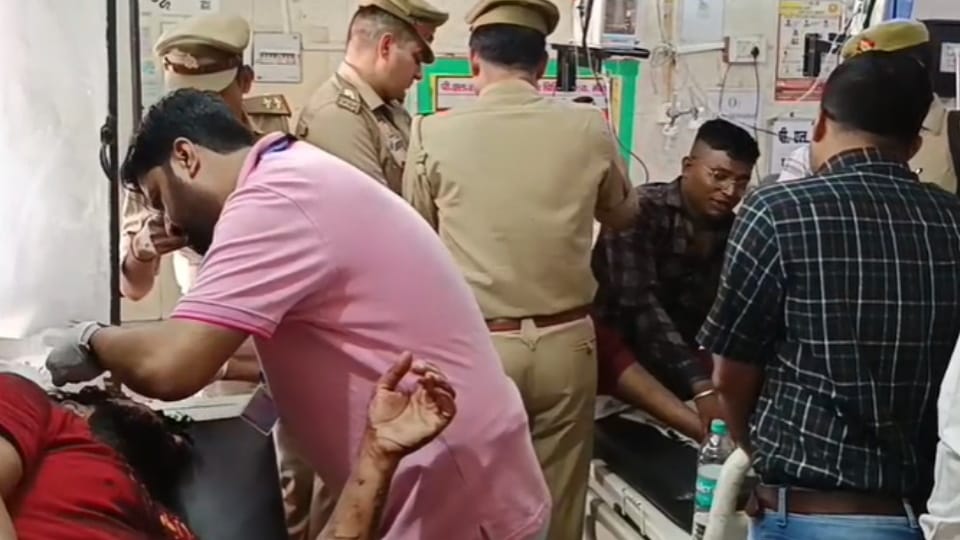 Meerut: BJP councilor attacked the corporation driver with a pistol, five thousand workers announced a strike