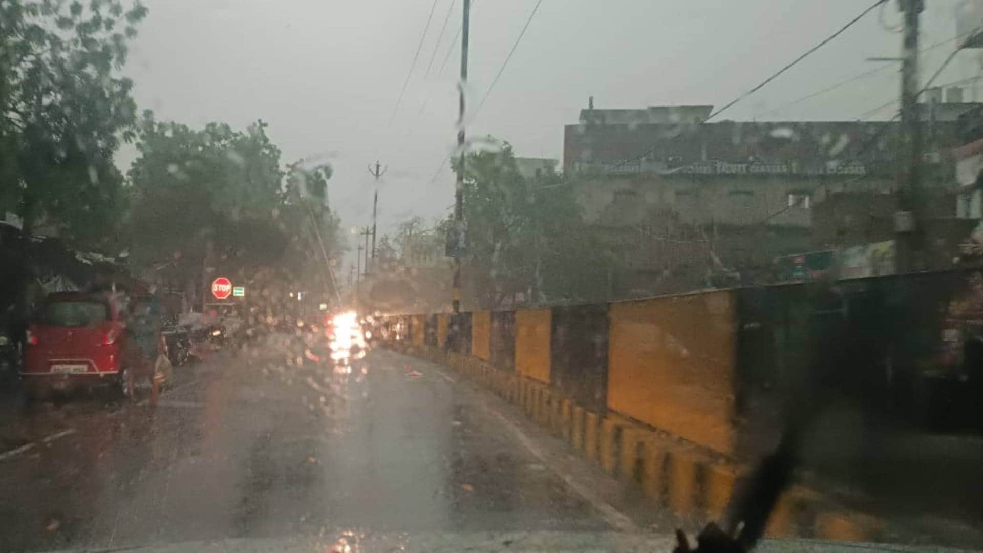 Rain wreaks havoc in Nawada Bihar Wheat crop submerged in water waterlogging in Sadar Hospital premises photos