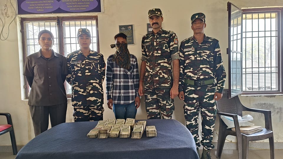 Nepali citizen caught at the border with Indian currency worth more than 11 lakhs