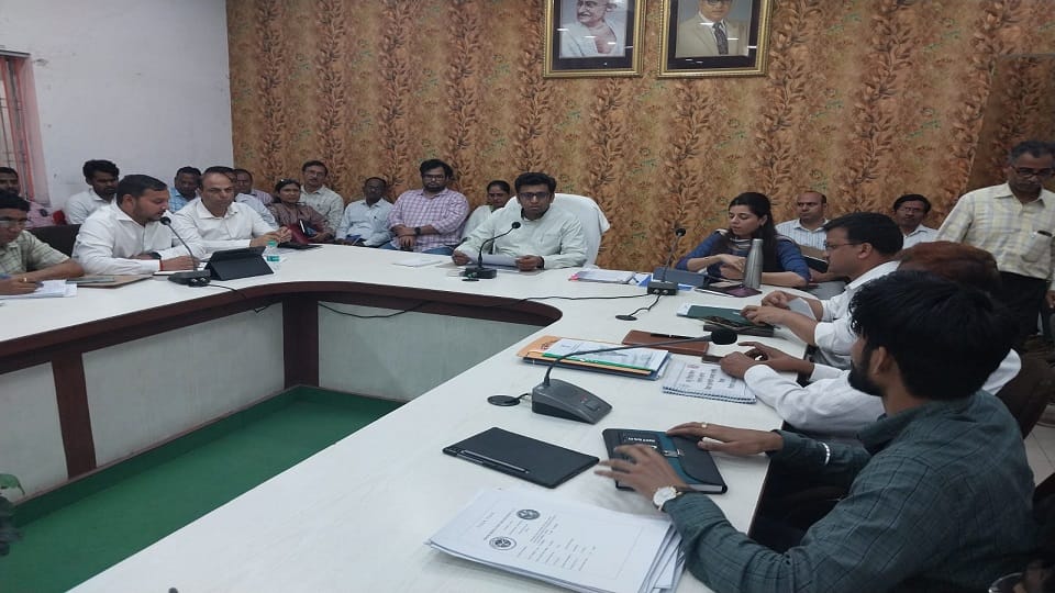 complaints made to the Chief Minister were also disposed of fraudulently DM reprimanded these officers