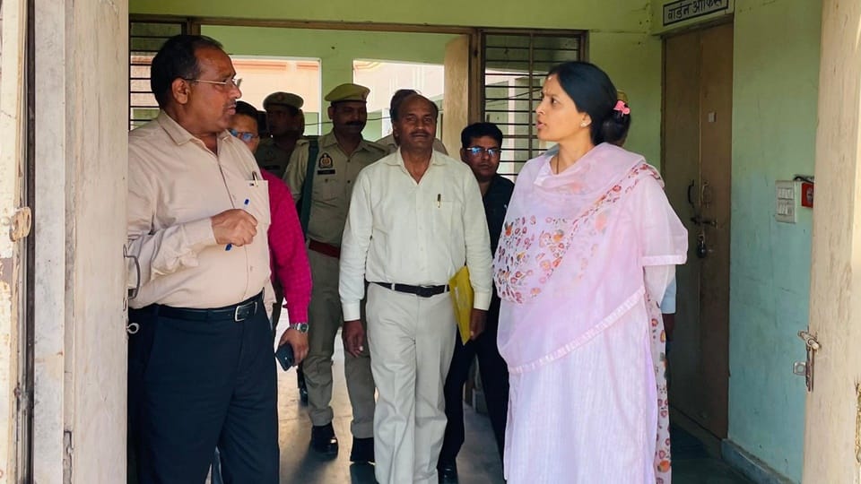 Amroha: Teacher given 42 days leave without documents, investigation on seven including BSA-BEO
