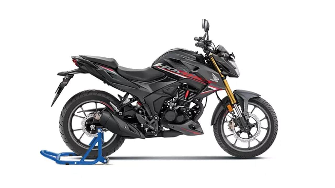 Best selling 200cc bikes in india TVS Apache RTR 200 4V Bajaj Pulsar NS200 KTM 200 Duke Hero Xpulse 200 4V
