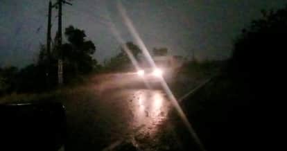 Kanpur Weather Heavy rains create a night like atmosphere cold winds and rain bring the city to a standstill