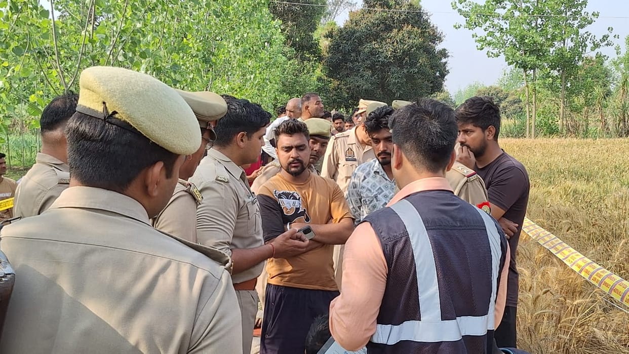 Army person shot dead in  Saharanpur this morning, he came home on vacations