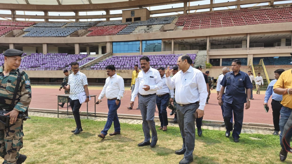 Minister Sudhivya Kumar inspected the sports complexes