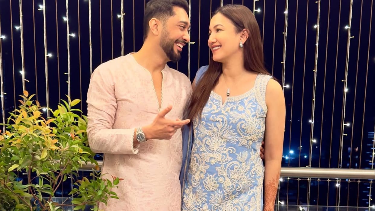 Gauahar Khan announce second pregnancy with Zaid Darbar says Need your prayers and love