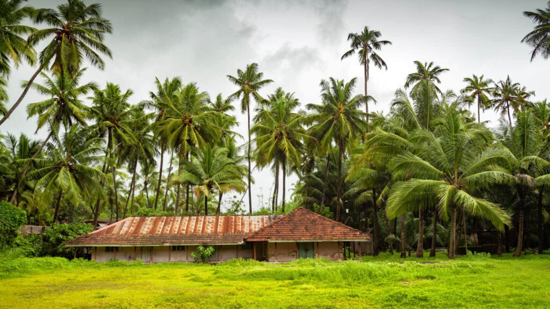 Most Mysterious Places on Earth with unsolved secrets duniya ki rahasyamayi jagah