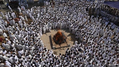Former chief administrator of Brahma Kumaris Ratanmohini merged into the five elements