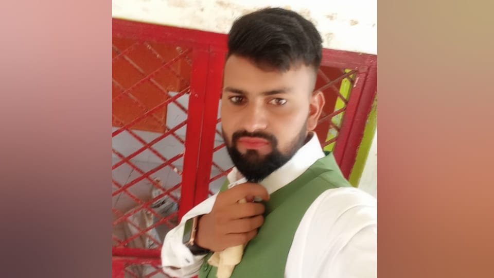 Aligarh Saas Damad Love Story News Son in law threatened father in law when he called
