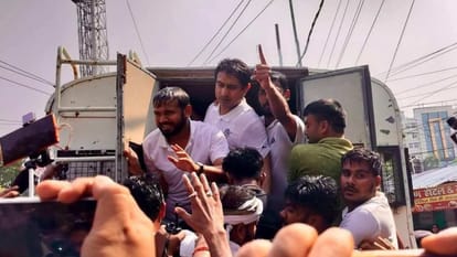 कन्हैया कुमार पुलिस की हिरासत में