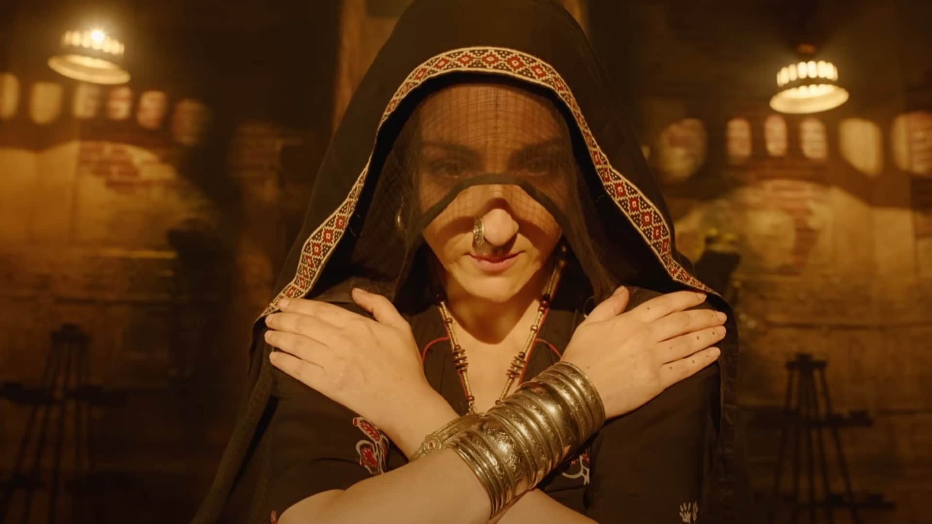 Actresses Played Role of Witches Ghosts in Film Soha Ali Khan Mouni Roy Adah Sharma Janhvi Kapoor Konkona Sen