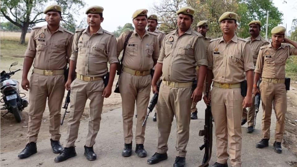 Fatehpur Triple Murder Munnu History sheet was not opened nine serious cases against him