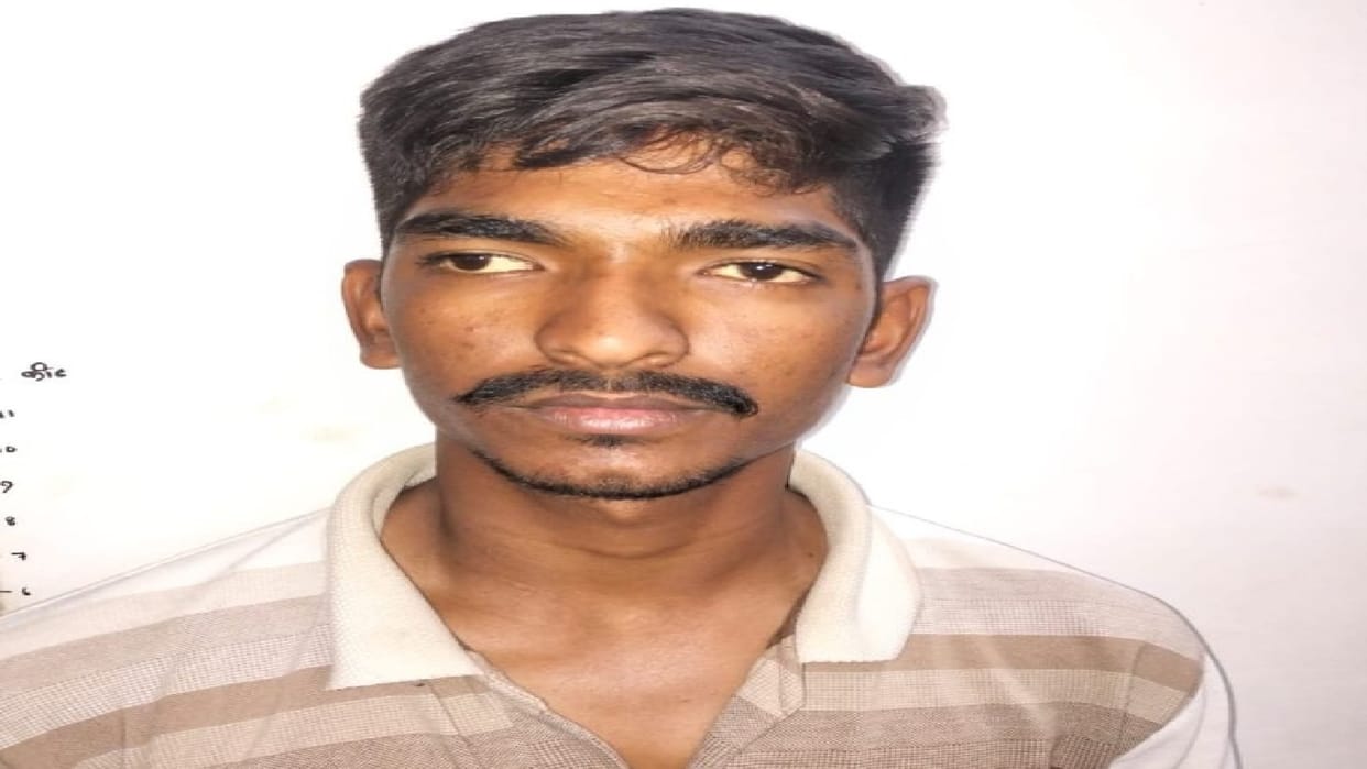 A threatening letter along with a bomb was thrown at the child protection home in Mana Raipur arrested accused