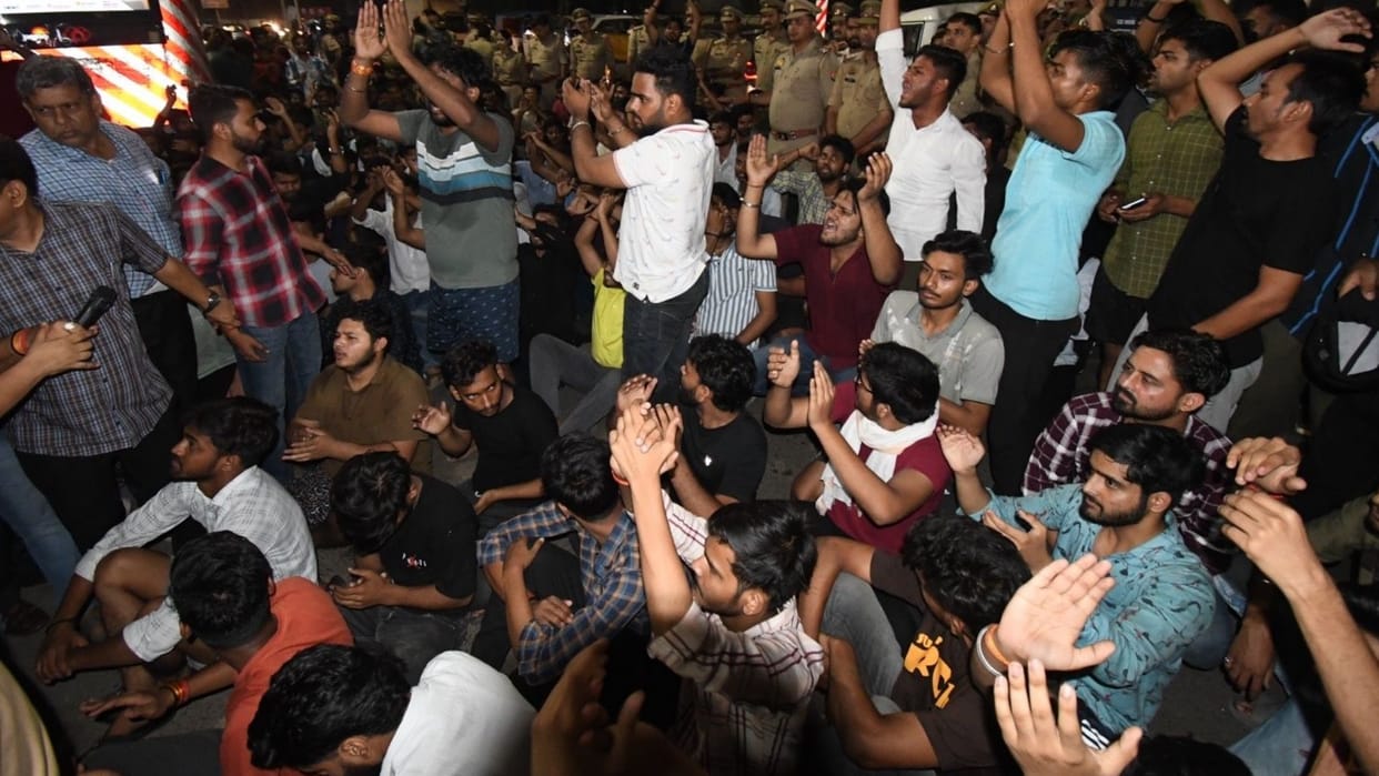 Lucknow University: Battle for supremacy continues among students in Lucknow University