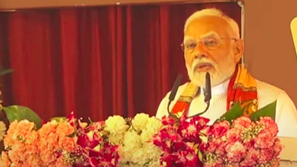 pm modi in varanasi Speech given in Bhojpuri said district moving towards development
