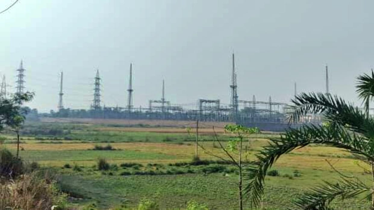 Muzaffarpur: Thieves stole 440 volt electricity wires from 34 poles in 1 night amid storm and rain