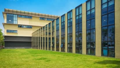 Himalayan Garhwal University name has again surfaced in marksheet fraud case